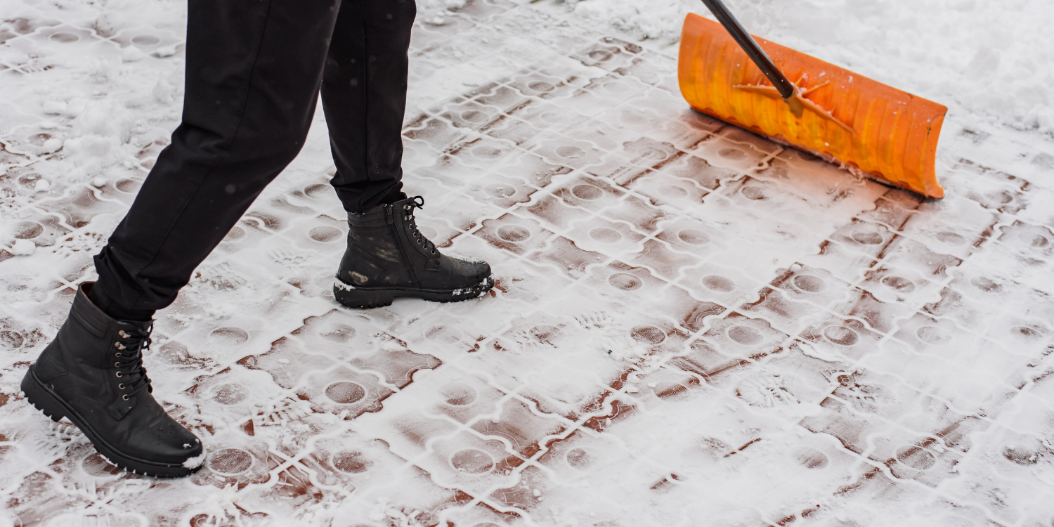 Snow At Work Winter Safety Tips at Work: Navigating the Chills with Care – Venture Heat